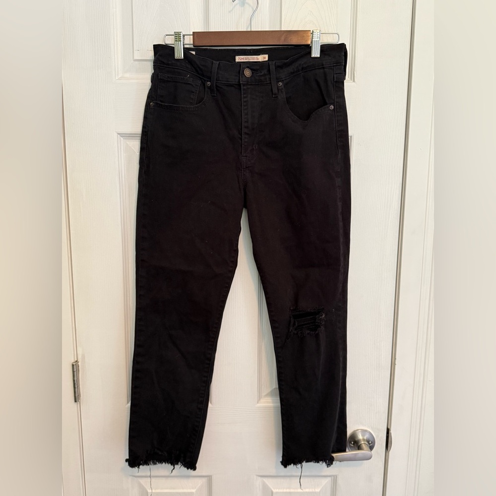Women’s Levi’s 724 Black Distressed Cut-off Jeans